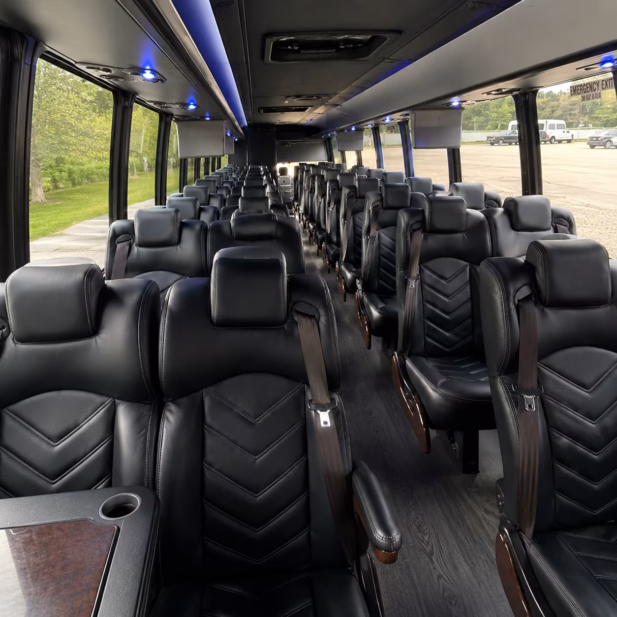 airport transfer buses for montgomery wedding guests flying into mgm