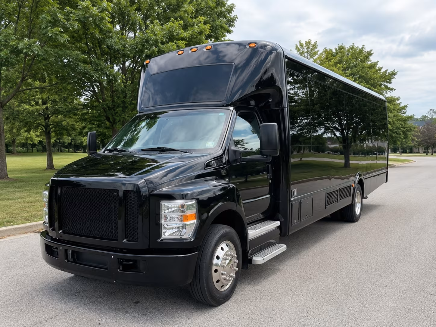 can i book a one way a round trip or a multi day package in montgomery