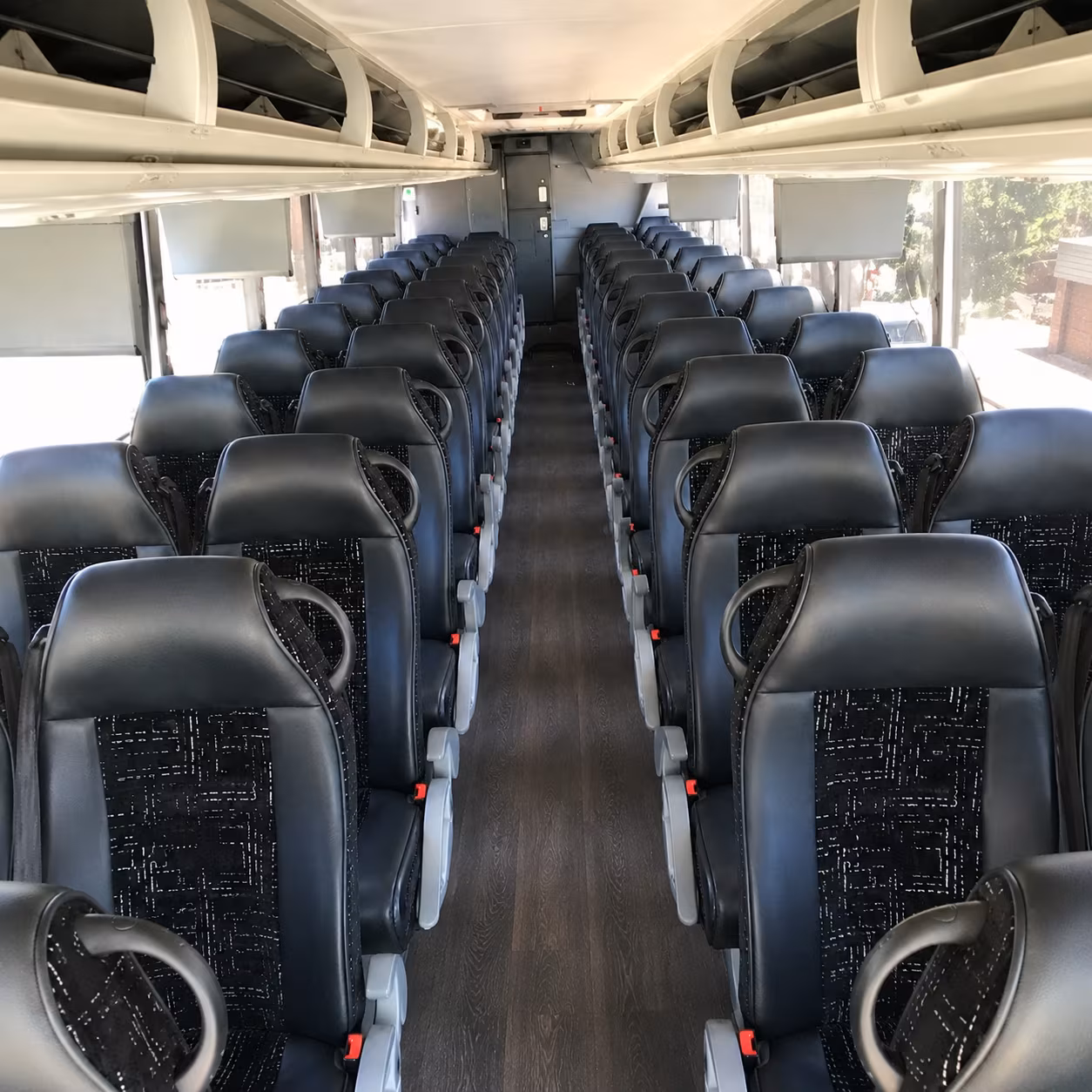 charter buses for college and university field trips from montgomery