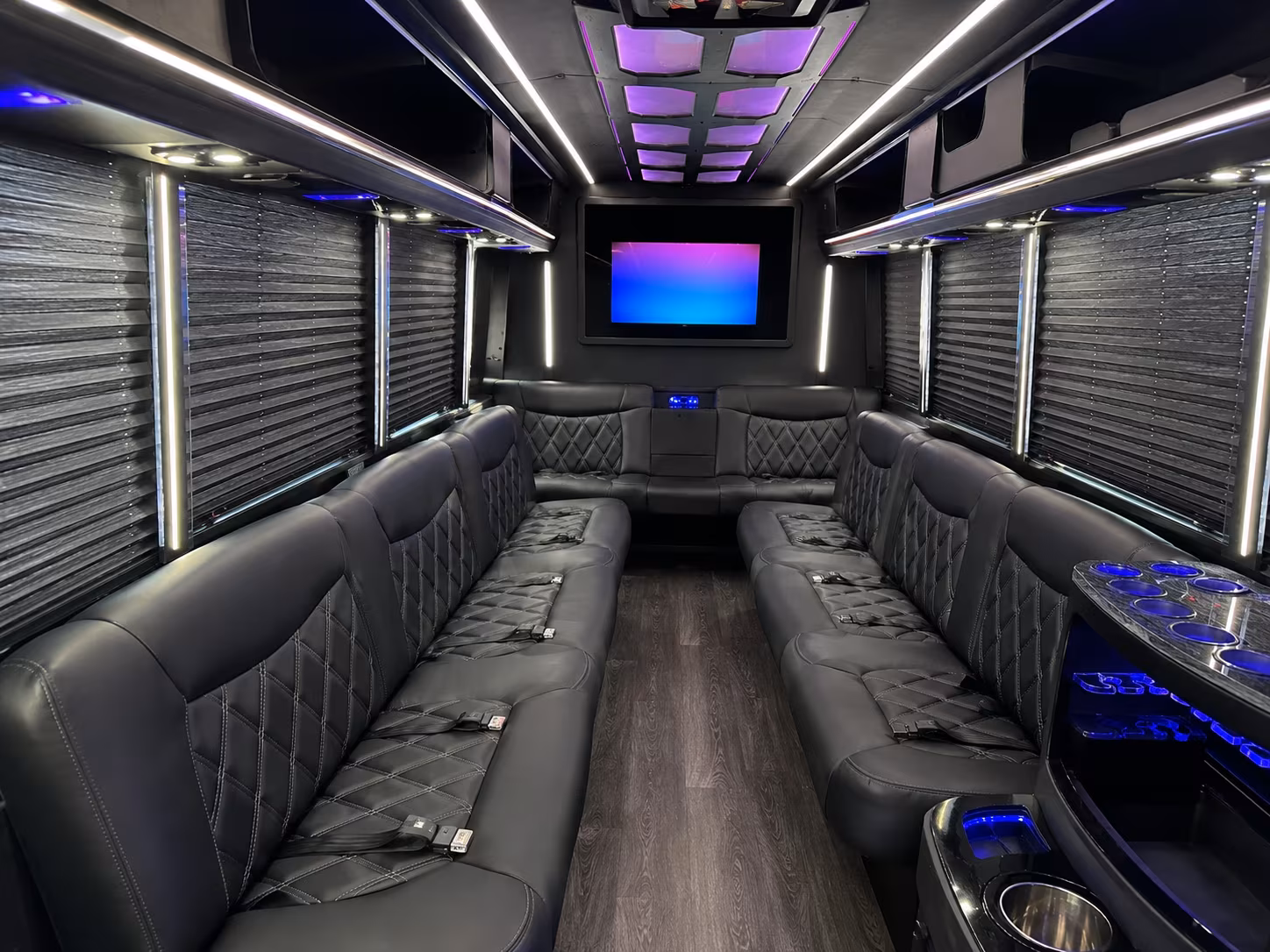 montgomery charter buses